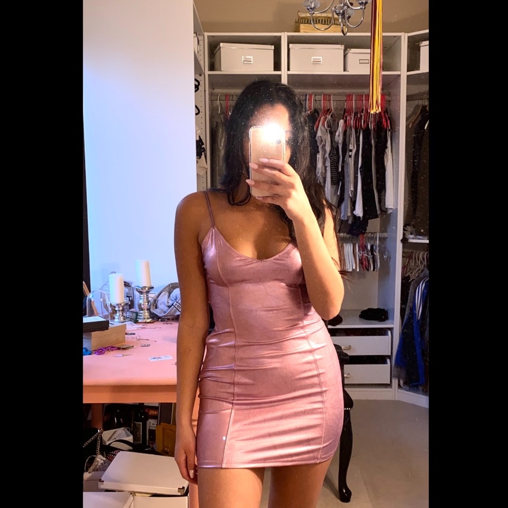 Metallic Pink Body-con Mini Dress - Forever 21